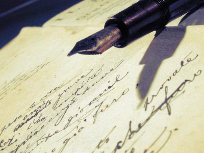 writing-pen-paper-letter
