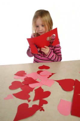 Valentine Craft Ideas on Valentine Craft Ideas For Toddlers Step By Step How To Guide