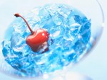 Making a Blue Lagoon Cocktail