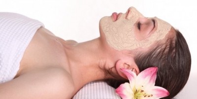 Making Your Own At-Home Facial Mask oatmeal face mask