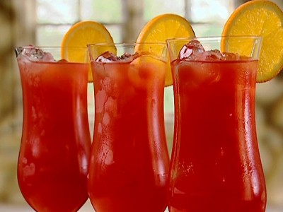 How to Make a Hurricane Cocktail hurricane-cocktail