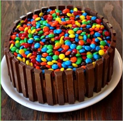 Decorate Cake with Jelly Beans