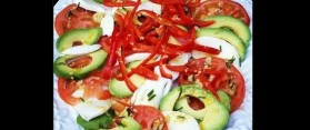 Avocado, Tomato and Pepper Salad Recipe