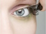 Remove False Eyelashes