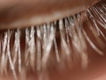 how to make eyelashes grow long and thicker