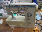 how to repair a hole in clothes with zig zag stitching technique