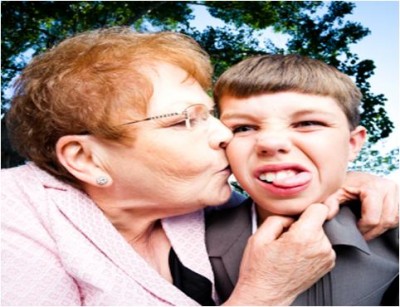 How to Deal With Annoying Relatives Deal With Annoying Relatives