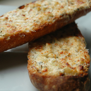 Caramelised Onion Garlic Bread