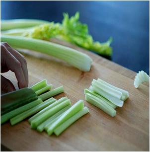 Cut Celery Lengthwise