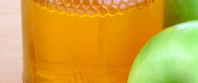 Apple Cleanser for Oily Skin