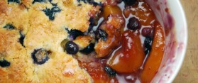 Peach And Blueberry Crumble