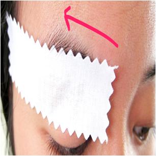 How to Pluck or Wax Eyebrows Without the Pain