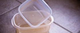 Plastic container