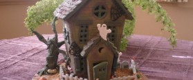 Edible Haunted Halloween House