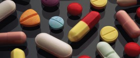 Difference between Omeprazole and Magnesium