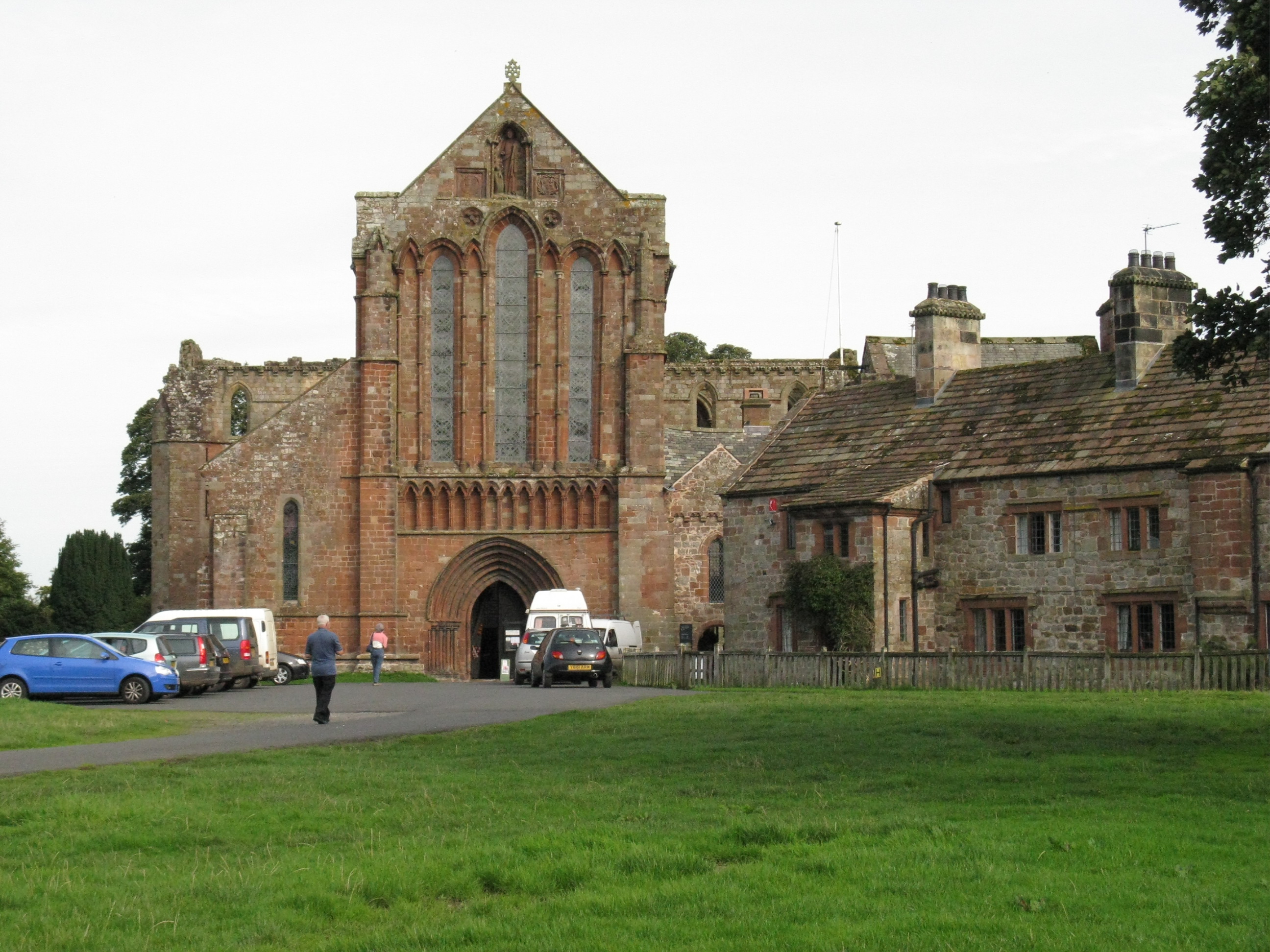 How to Travel from London to Carlisle