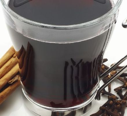 Mulled Apple Champagne Punch Recipe