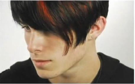 Short Emo Hairstyles for Boys
