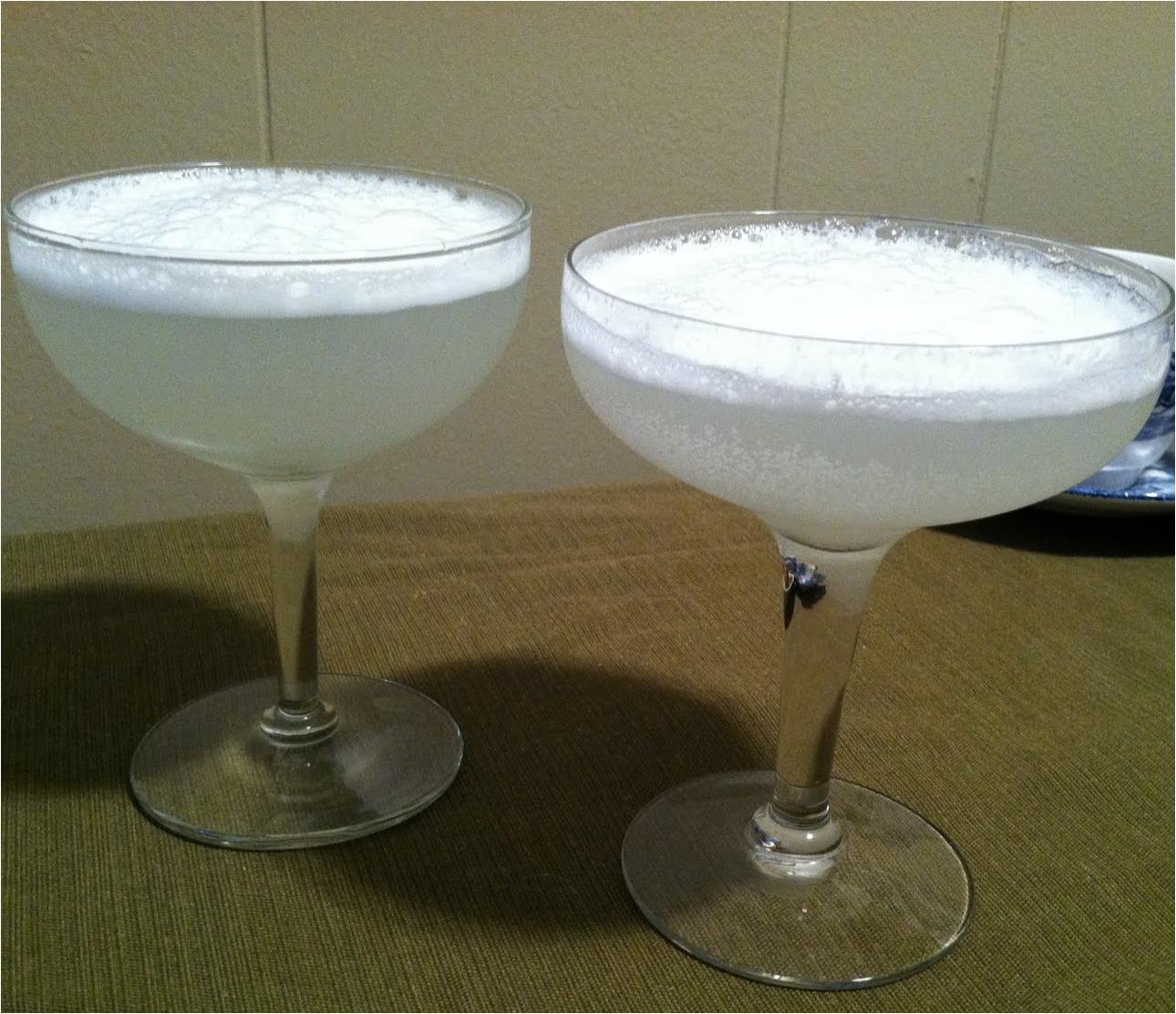 Silver Fizz Cocktail