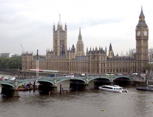 Bridges on River Thames in London