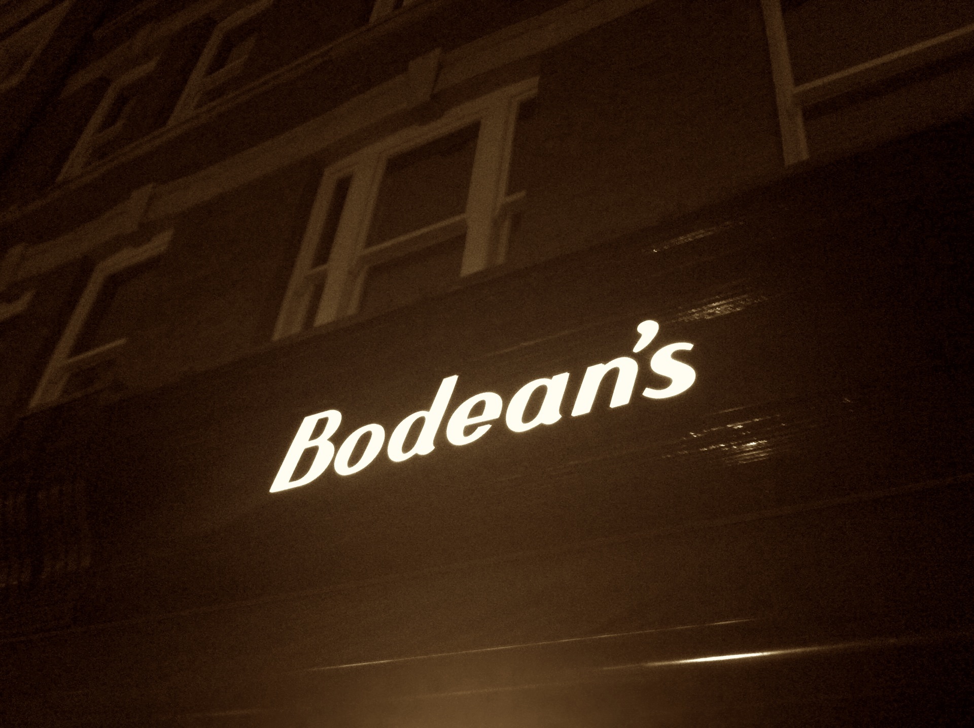 Bodeans Restaurant