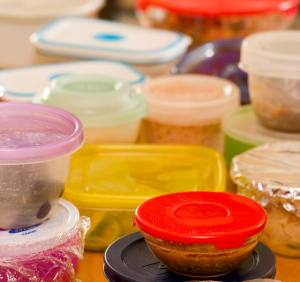 Removing Smells from Plastic Food Containers