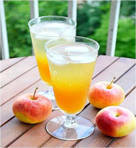 Fizzy Apple Cocktail Recipe