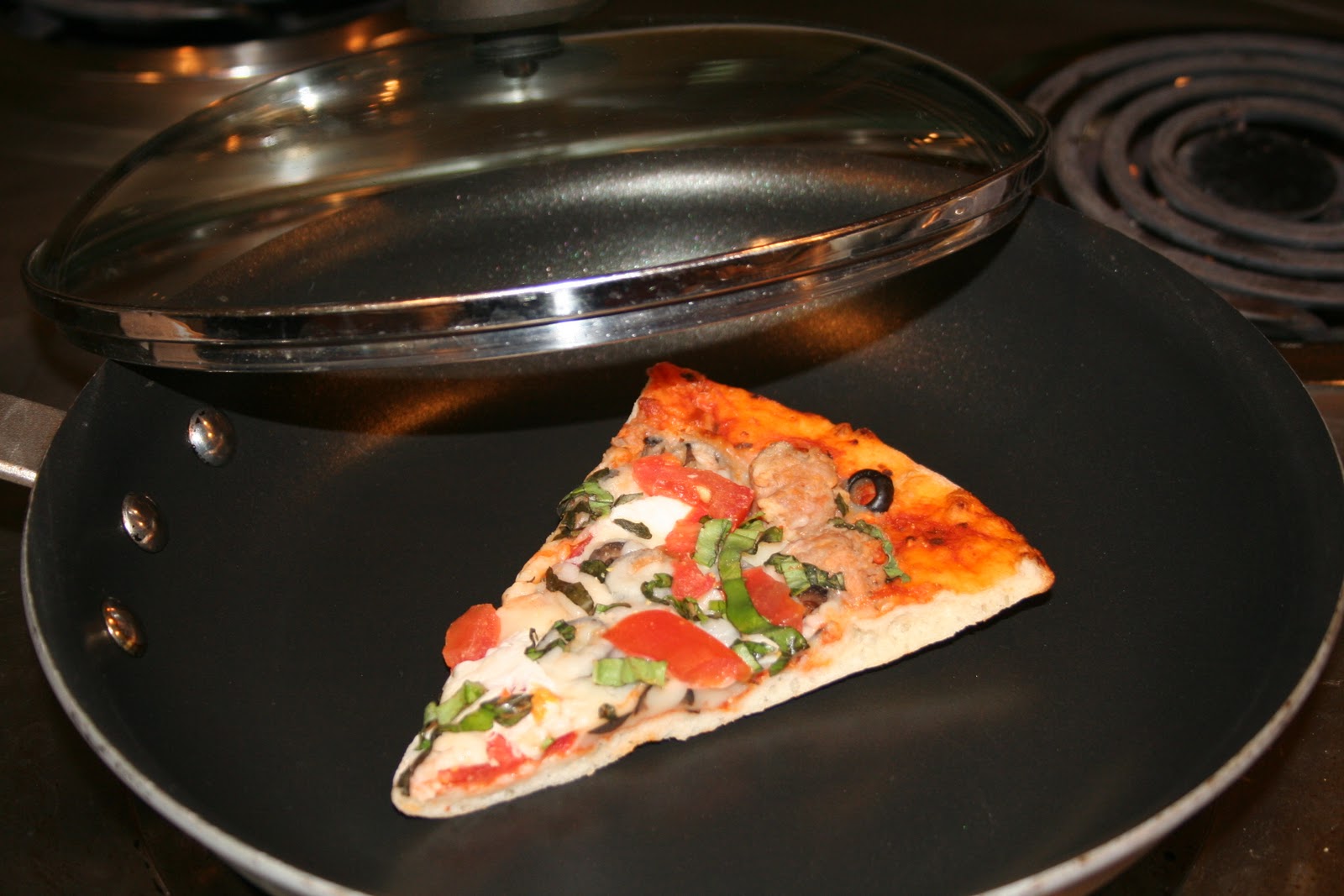 Reheating Leftover Pizza