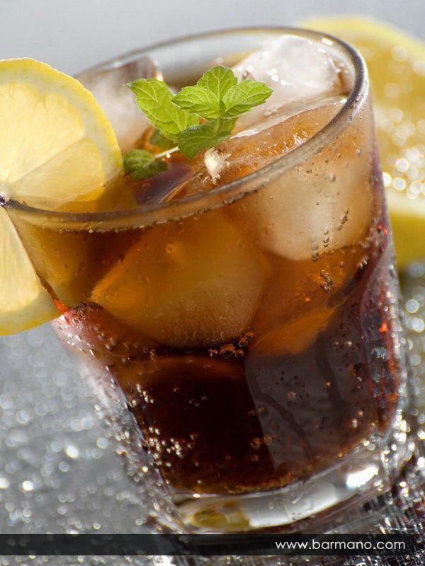 cuba libre cocktail