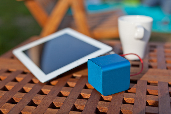 nuforce-cube-speaker