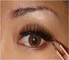 Apply Artificial Eyelashes