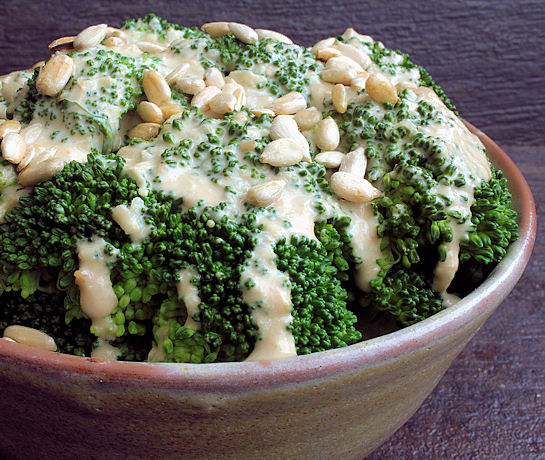 Broccoli and Sunflower Seed Salad Recipe