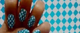 Checked Nails