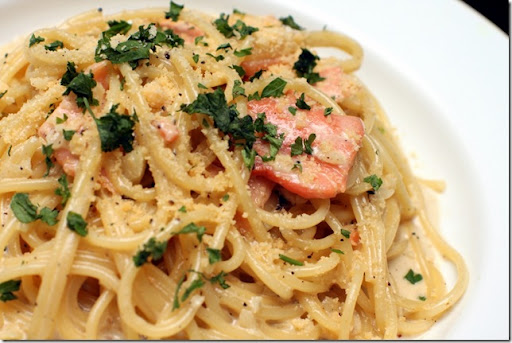 Smoked Salmon and Prawn Pasta Salad