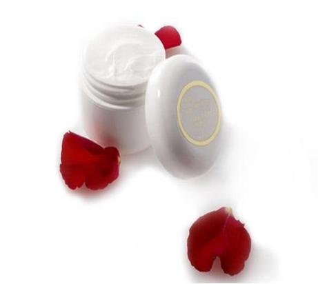 make skin moisturizer