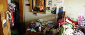 How to Deal With a Messy Roommate