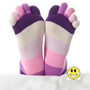 article-new_ehow_images_a07_8p_h4_gifts-warm-feet-1.1-800x800
