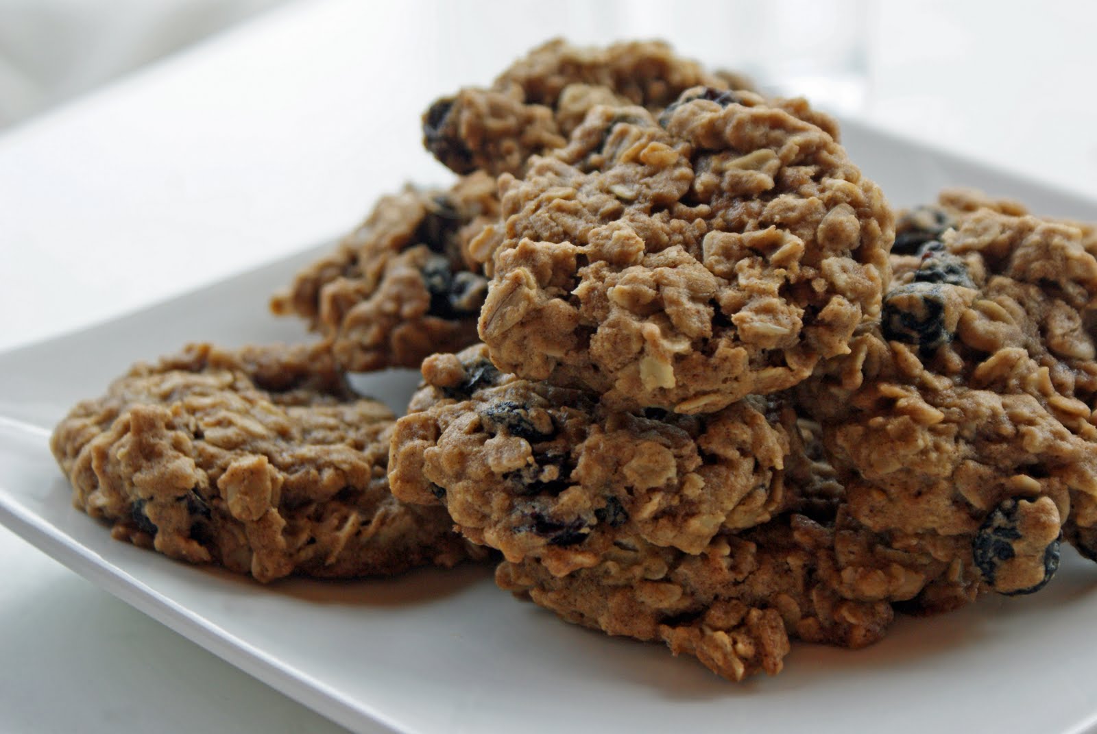 Chewy Oatmeal Cookies Recipe