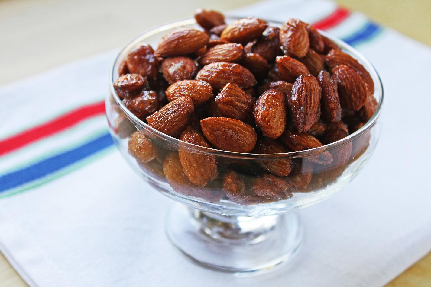 honey roasted almonds