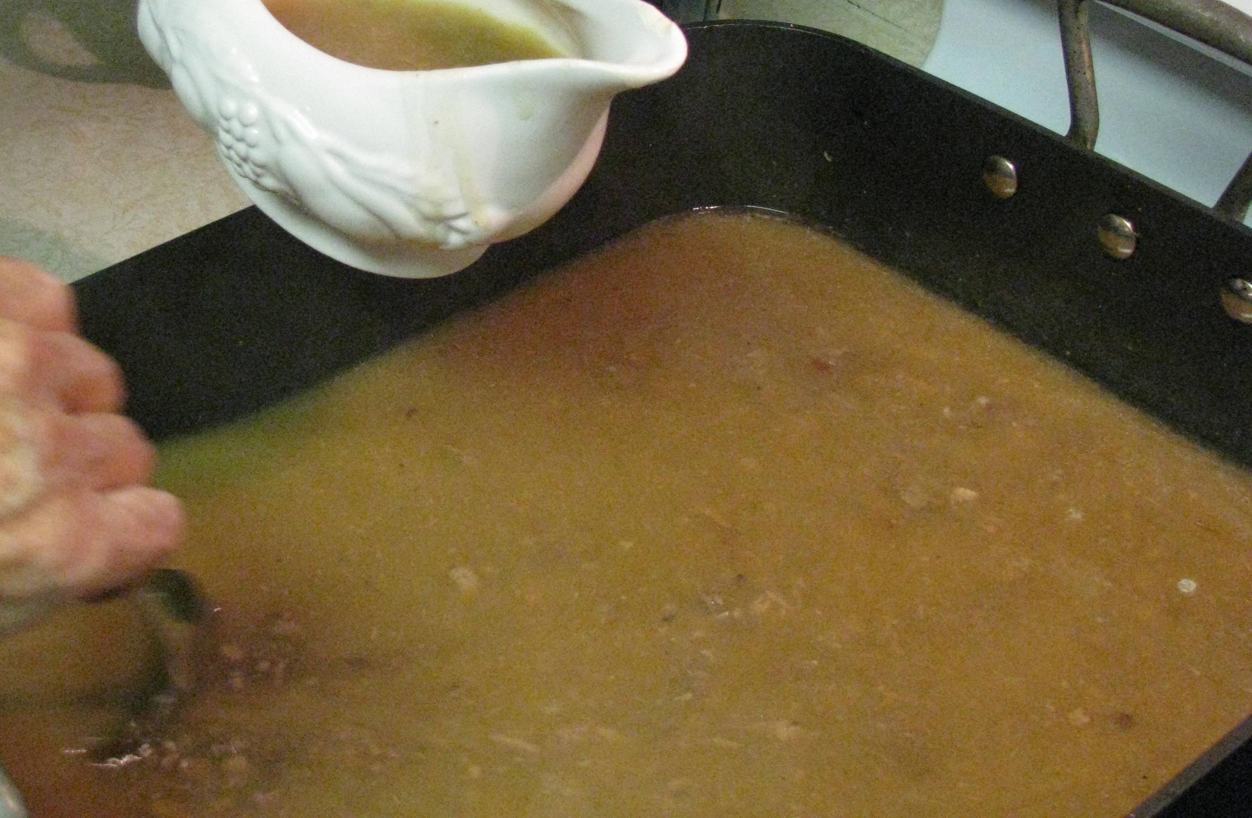 Old Fashioned Giblet Gravy for the whole family