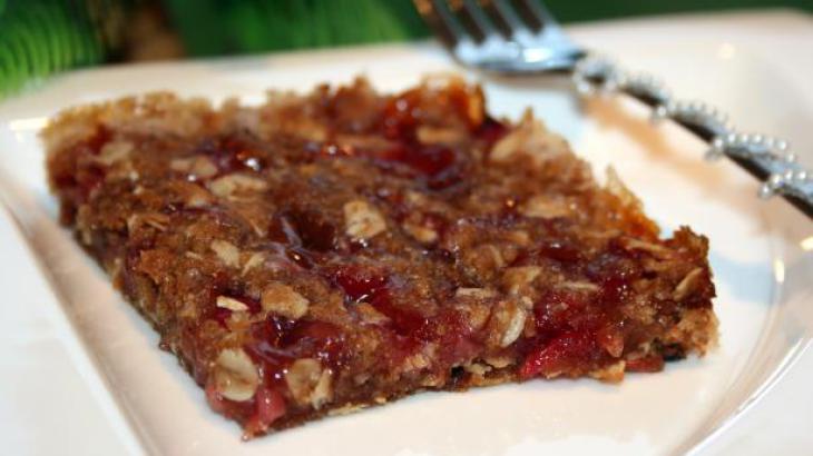 Rhubarb Crumble