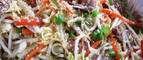 Asian grilled beef salad