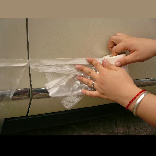 How to Wax a Car With a Buffer