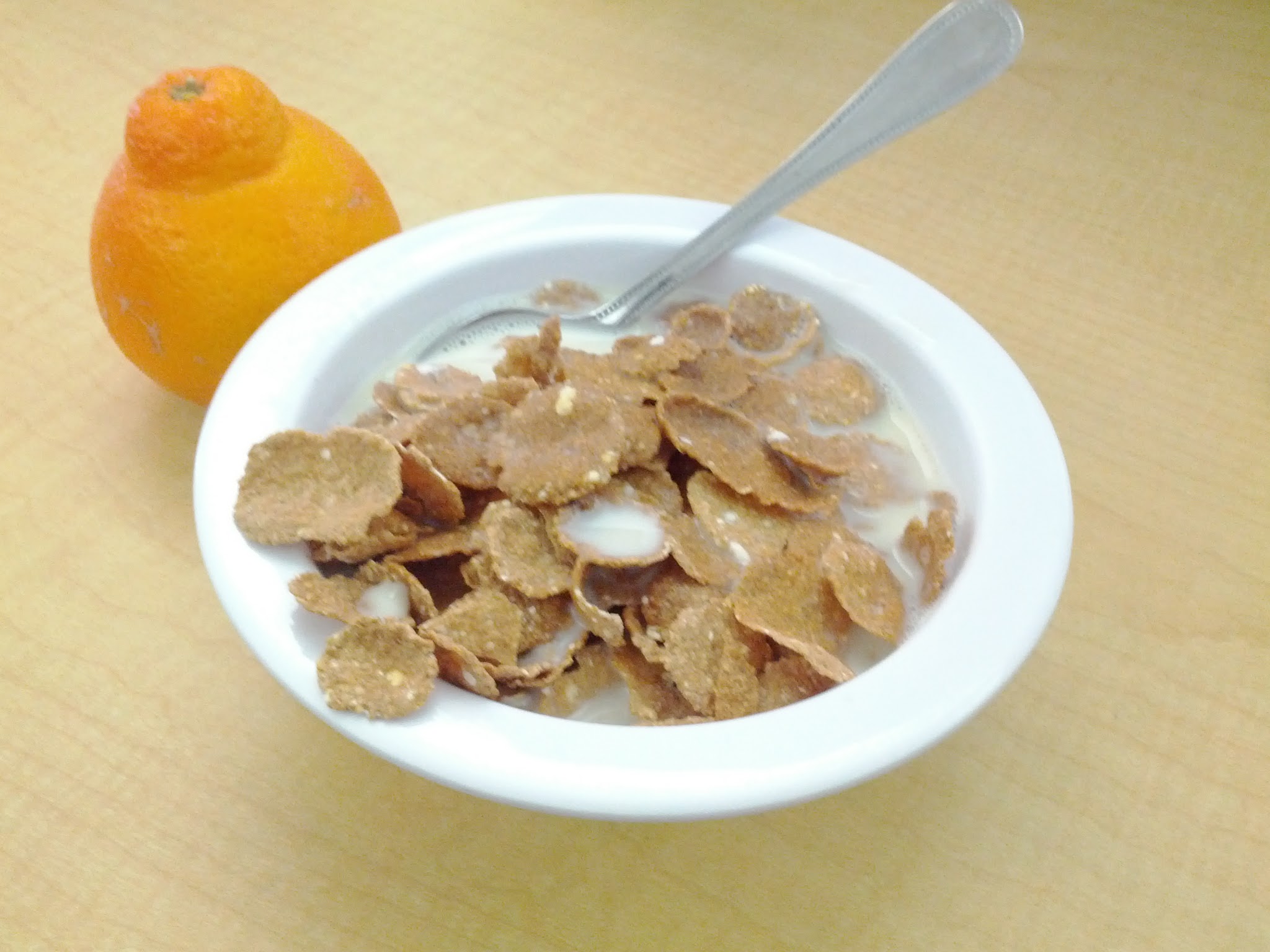 breakfast cereals with fruits