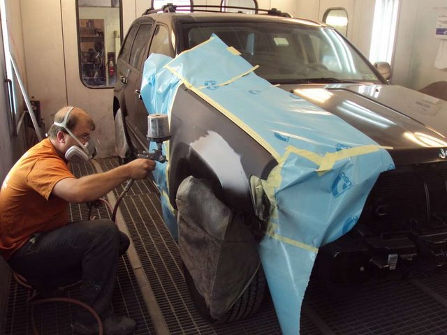 Auto Body Painter