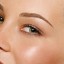 Well-Shaped Eyebrows