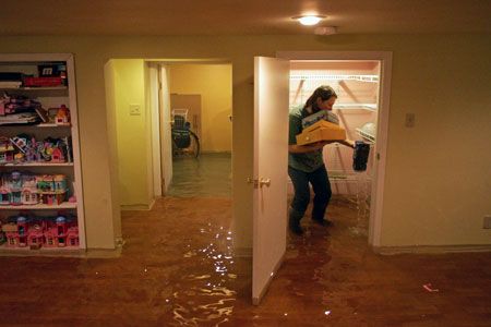 How to Clean Water Damaged House