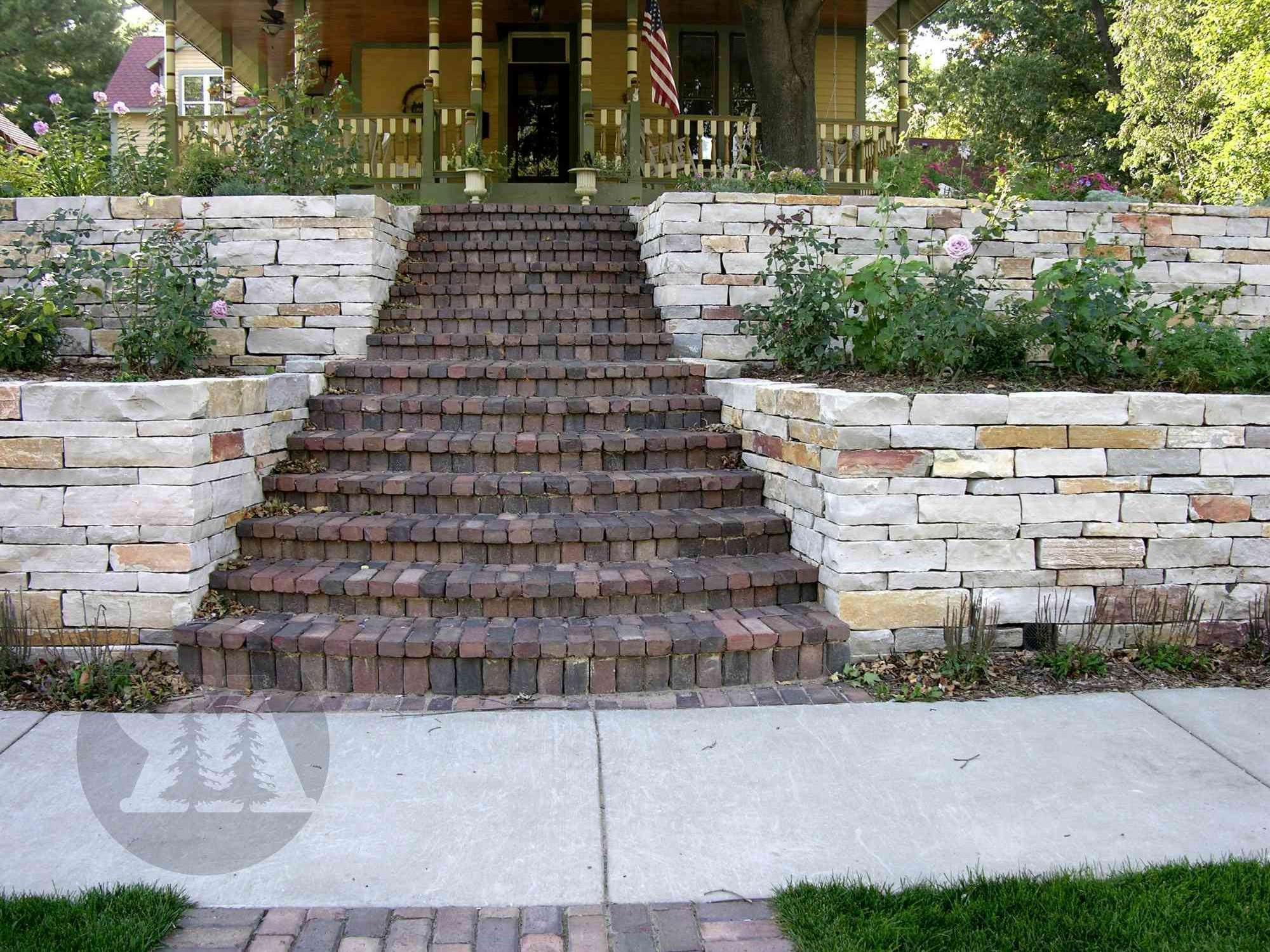 How to Make Stone Brick Stairs
