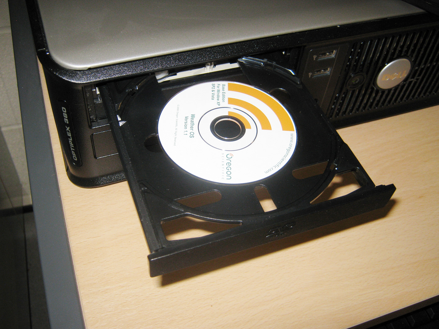 DVD-ROM