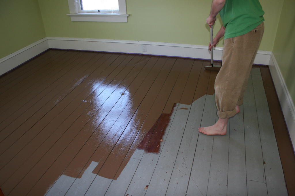 How to Paint a Hardwood Floor